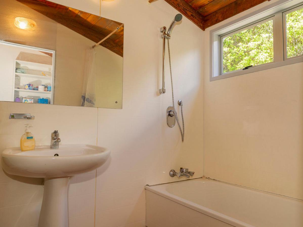 Hahei Hideaway - Hahei Holiday Home Buitenkant foto